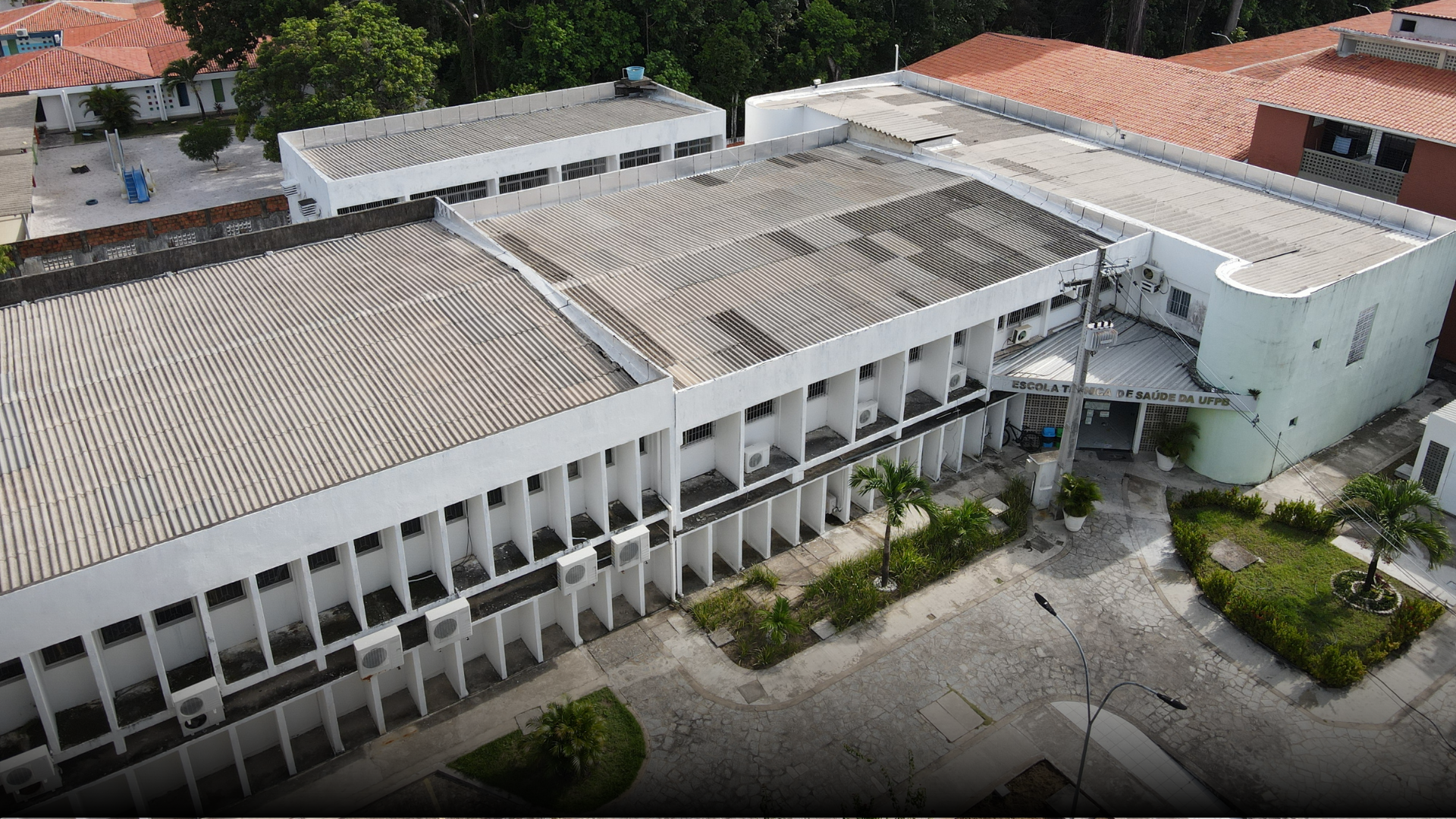 CENTRO PROFISSIONAL E TECNOLÓGICO ETS DA UFPB PUBLICA EDITAL DE AUXÍLIOS ESTUDANTIS Foto: Oriel Farias