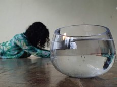 Apresentação reunirá 33 artistas de João Pessoa, Recife, Salvador e Rio de Janeiro para dançar ininterruptamente durante mais de 27 horas. Na foto, imagem-performance de Valéria Vicente, uma das artistas participantes. Foto: Valéria Vicente