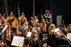 Villate já esteve à frente de importantes orquestras da América Latina. Crédito: Divulgação