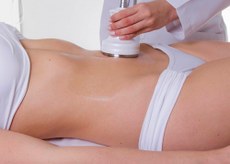 Mulheres que desejam reduzir gordura do abdômen podem participar como voluntárias. Foto: Google/Reprodução