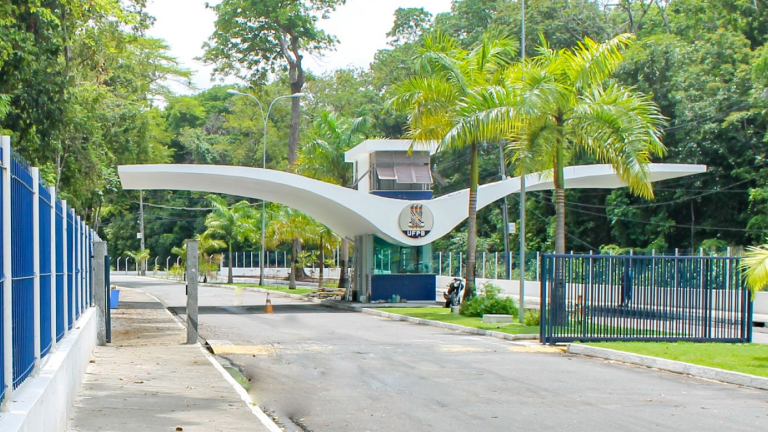 011020245.jpg 011020245.jpg