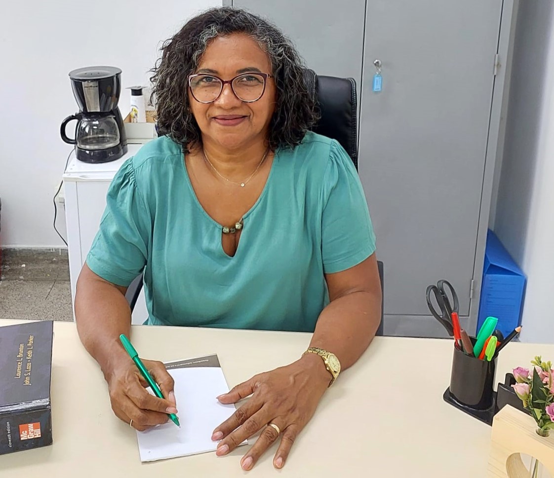 Profa. Bagnolia Profa. Bagnolia