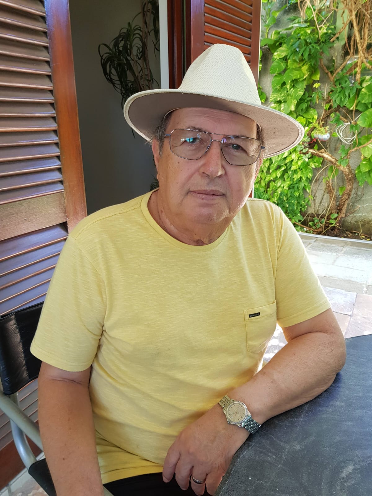 UFPB comunica, com pesar, falecimento do professor aposentado Roberto Paulo Soares da Silva UFPB comunica, com pesar, falecimento do professor aposentado Roberto Paulo Soares da Silva