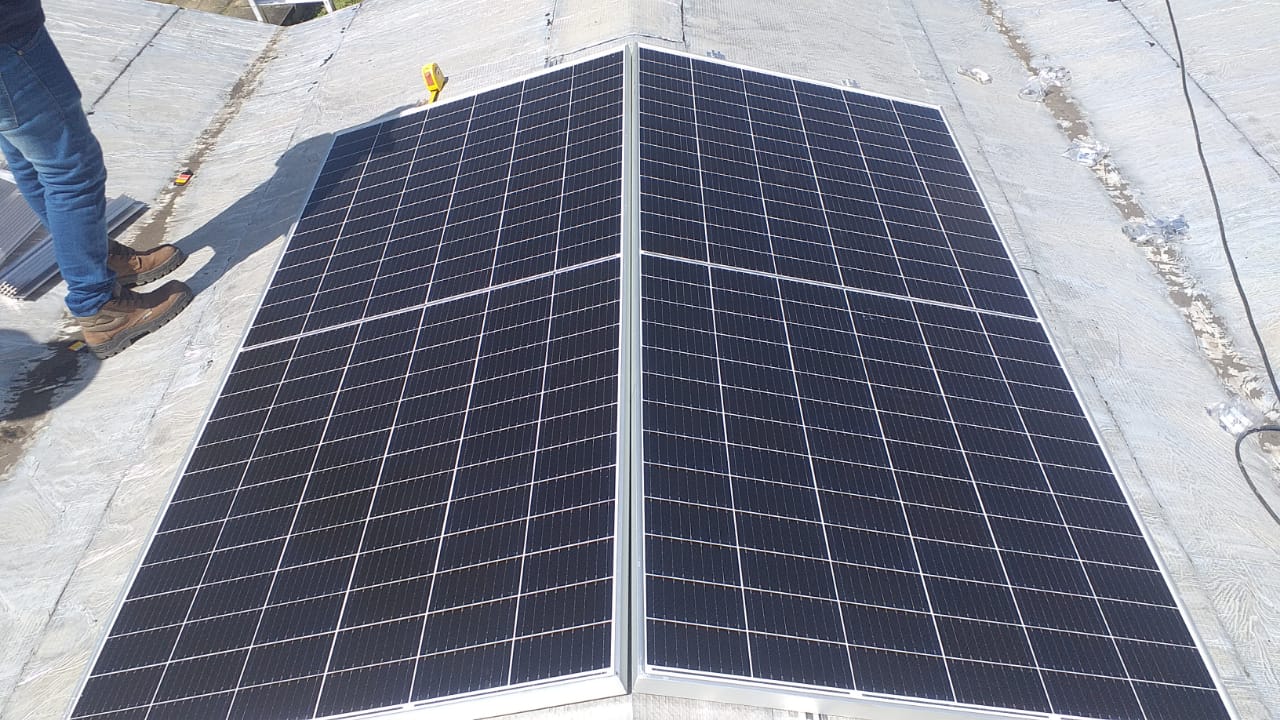 UFPB ECONOMIZARÁ R$ 200 MIL POR ANO COM INSTALAÇÃO DE PAINÉIS PARA GERAÇÃO DE ENERGIA SOLAR Fotos: Oriel Farias